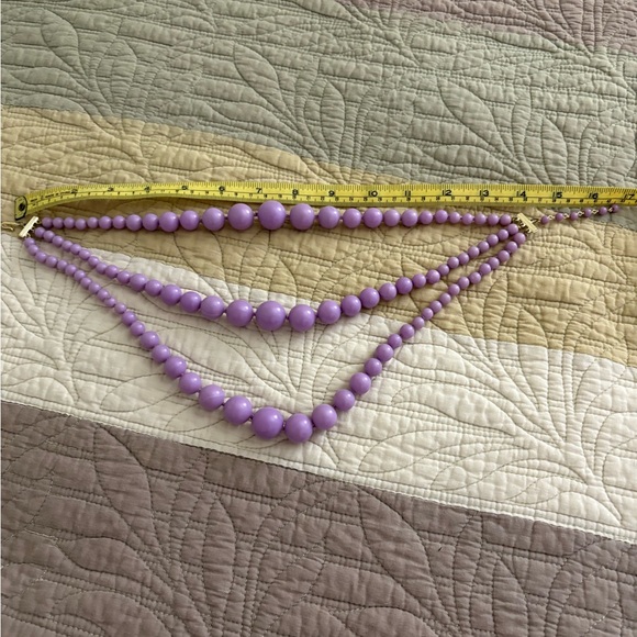 Vintage Purple celluloid 3-stranded Beaded Necklace - Picture 6 of 6